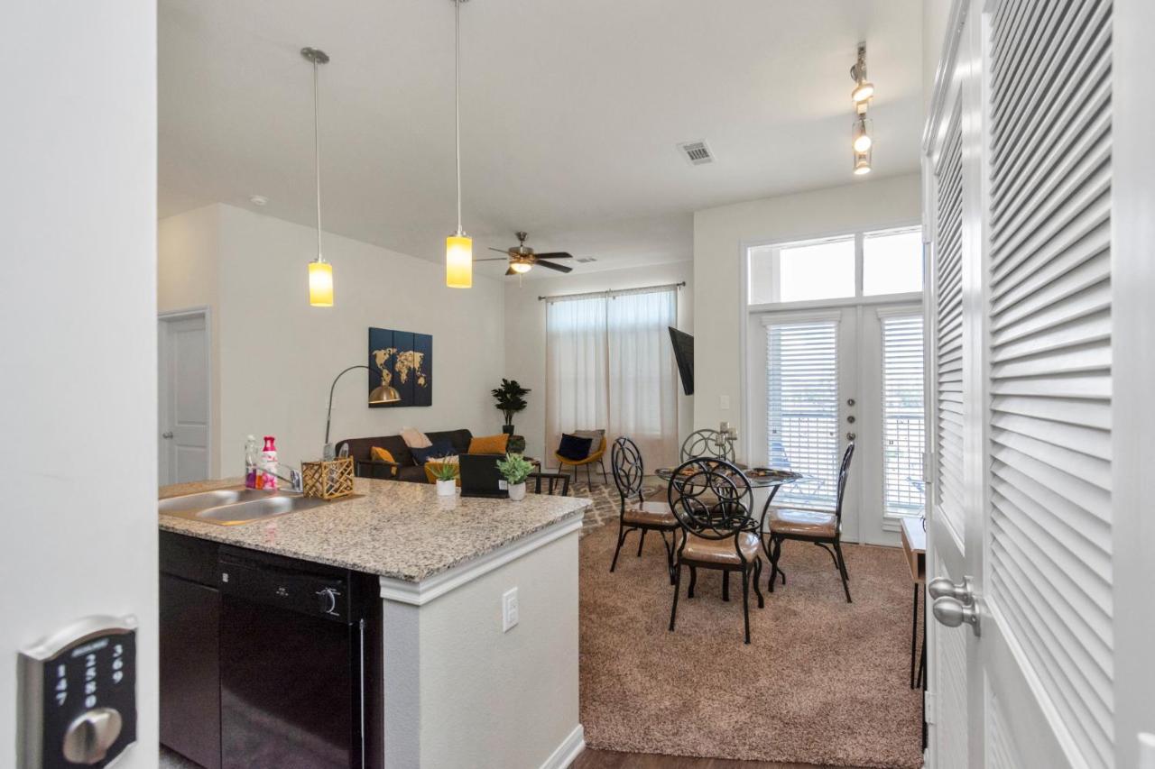 יוסטון Charming Suite With Gym Near Nrg Medical Center מראה חיצוני תמונה